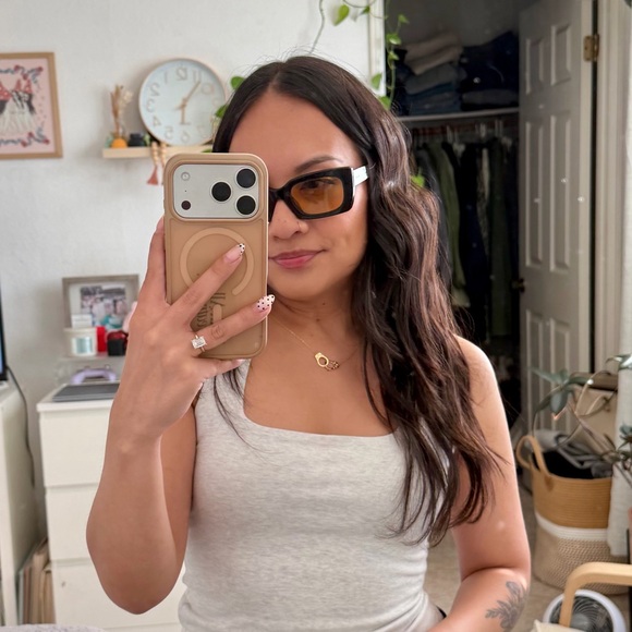 alysonv21
